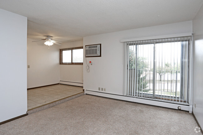 Interior Photo - Woodlake Apartments