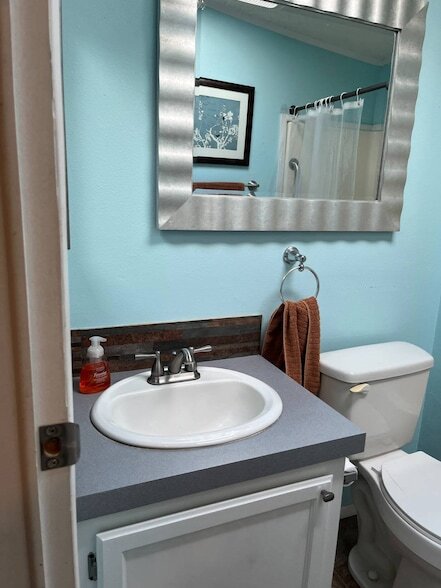 Building Photo - 5870 SW 59th St