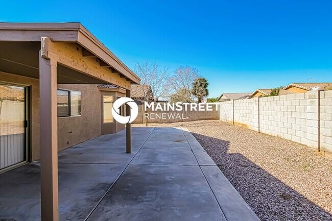 Building Photo - 3 Bedroom Pet-Friendly Home in PEORIA, AZ with Main Street Renewal