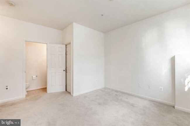 Building Photo - 11843 Skylark Rd