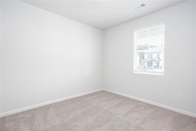 Building Photo - 65 Grv Spgs Ct