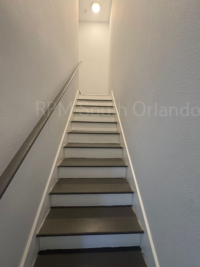 Building Photo - 3-Bedroom, 2.5-Bathroom Home, Orlando/Waterford/UCF Great Location!!