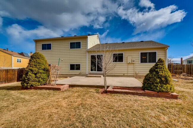 Building Photo - 121 Crawford Cir