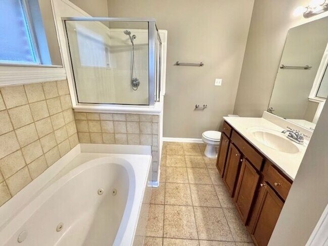 Building Photo - Now Leasing a 4-bedroom 2.5 bath home in Cordova off of Macon and Houston Levee