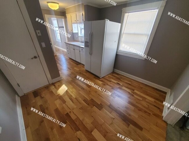 Building Photo - Charming 2 Bedroom Bungalow in WALDO-Avail...