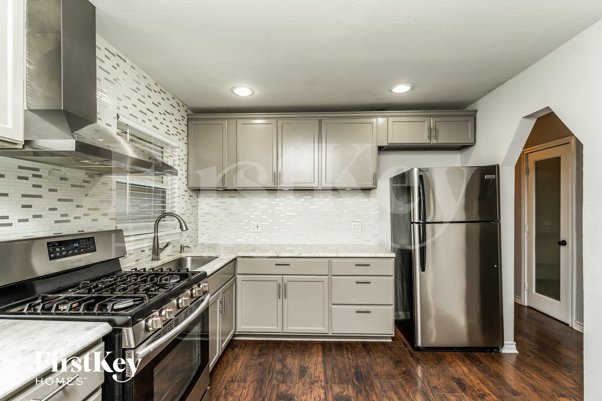 Building Photo - 11517 Fernald Ave