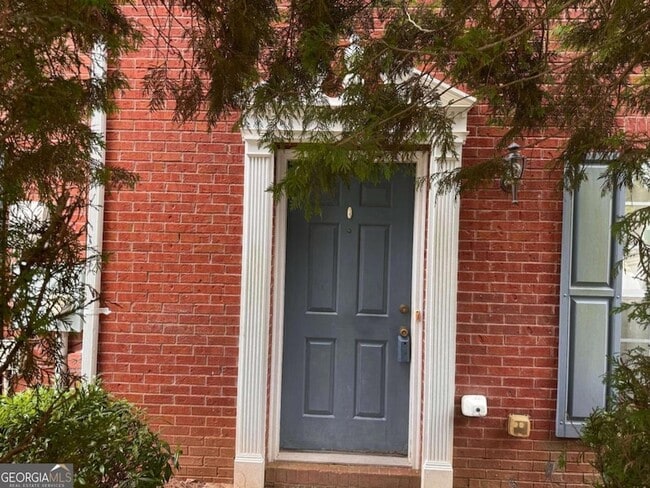 Primary Photo - 5853 Strathmoor Manor Cir