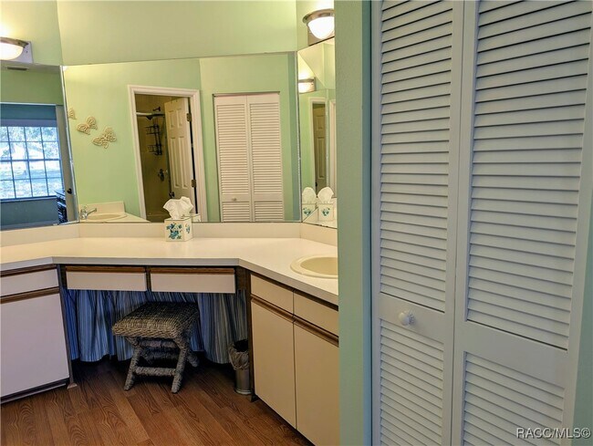 Building Photo - 9815 E Pebble Creek Ct