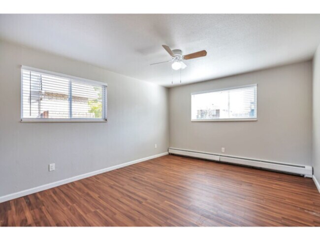 Building Photo - 5339 S Elati St