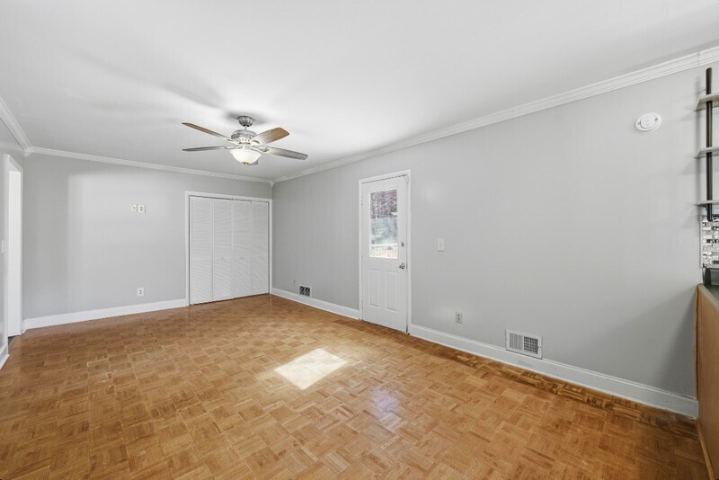 Building Photo - 2351 Emerald Falls Dr