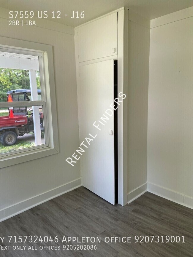 Building Photo - S7559 US-12