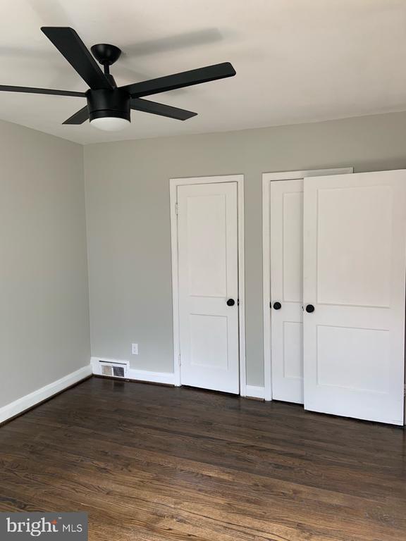 Building Photo - 8125 Clyde Bank Rd