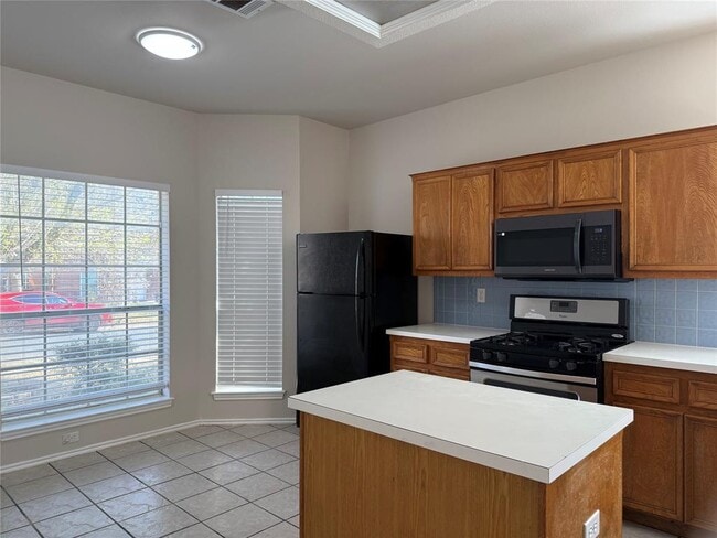 Building Photo - 16702 Tomcat Dr