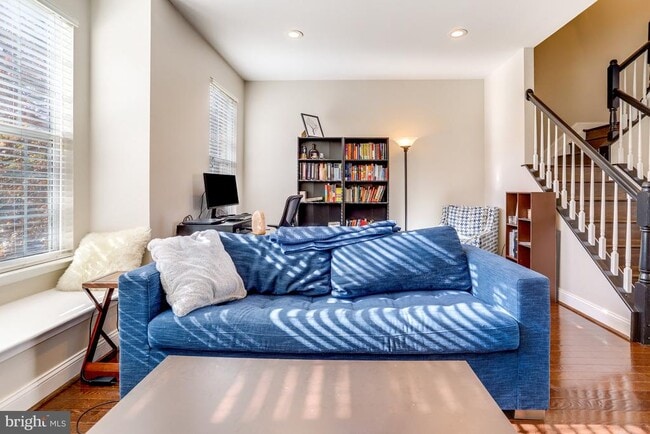 Building Photo - 2342 Huntington Station Ct