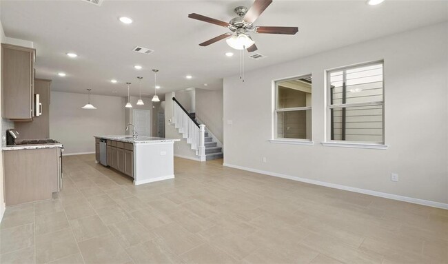 Building Photo - 7349 Hinsdale Dr