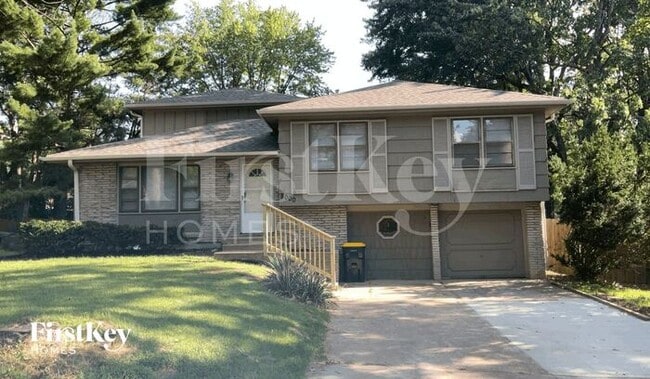 Building Photo - 8000 E 93rd Terrace
