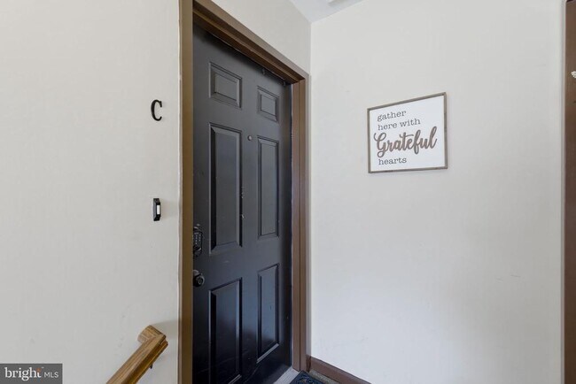 Building Photo - 10208 Ashbrooke Ct