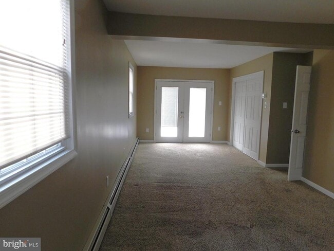 Building Photo - 747 Churchville Rd