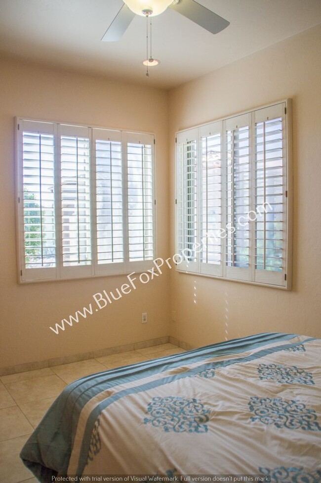 Building Photo - 6190 N Cadena De Montanas