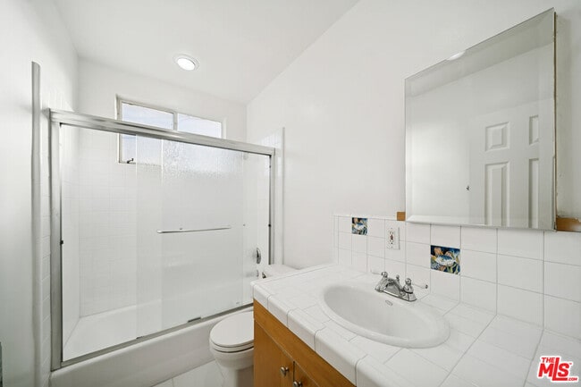 Building Photo - 8442 Blackburn Ave