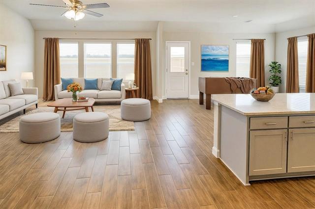 Building Photo - 292 Sunnyside Dr