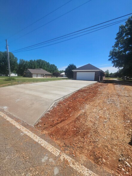 Building Photo - 20574 Johnson Rd