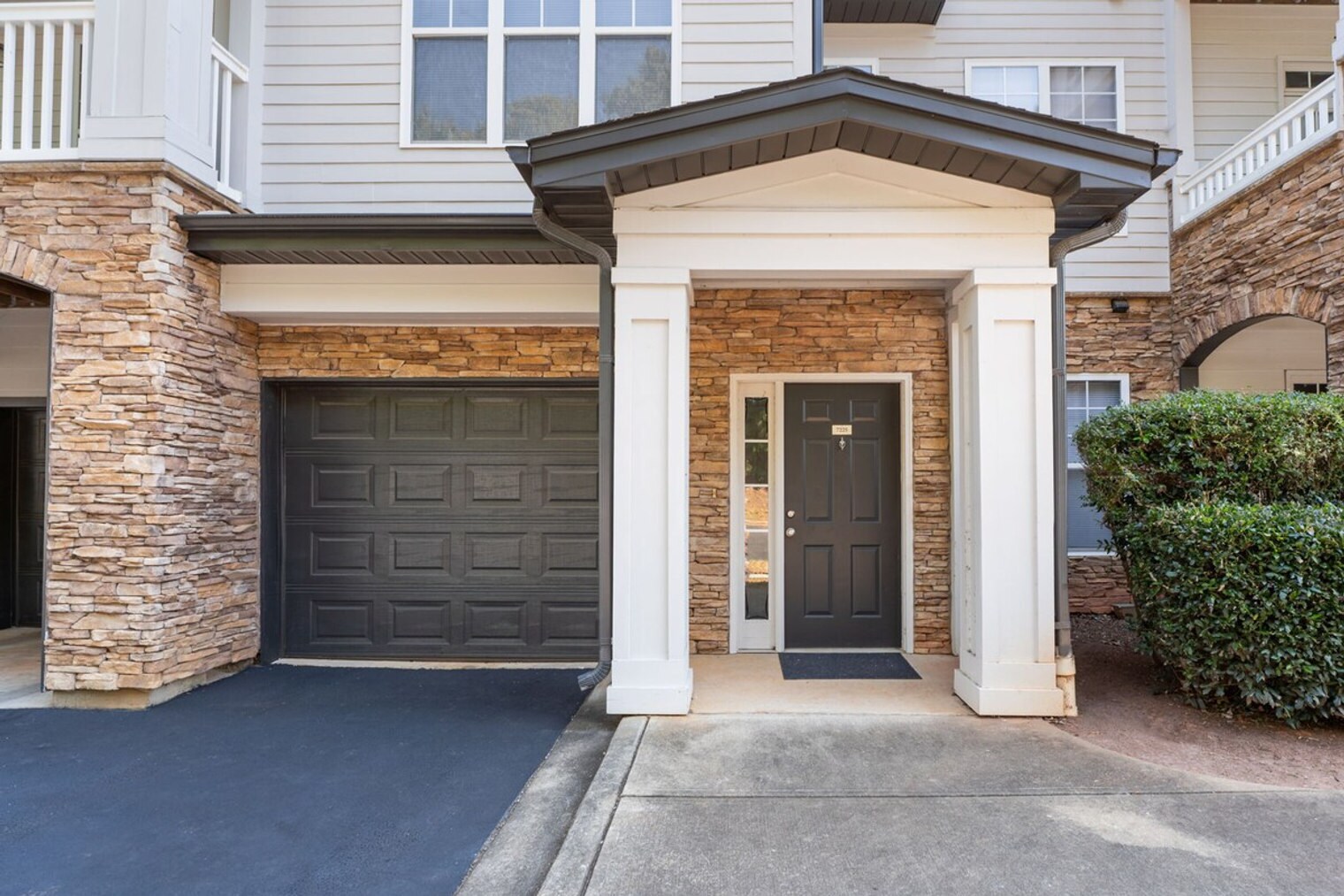 Building Photo - 7200 Almaden Way