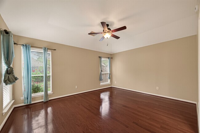 Building Photo - 6922 Summer Bridge Ln
