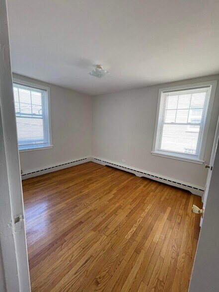 Bedroom 2 - Emaret at Lincoln Square