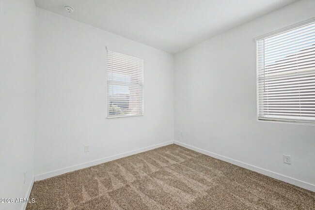 Building Photo - 21286 E Estrella Rd