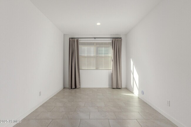 Building Photo - 19414 W College Dr