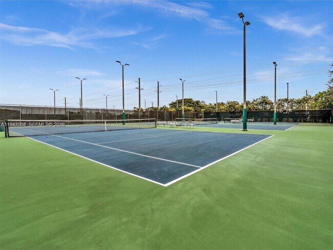 Building Photo - 10462 SW 78th St