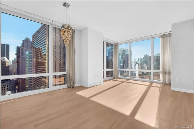 Building Photo - 247 W 46th St