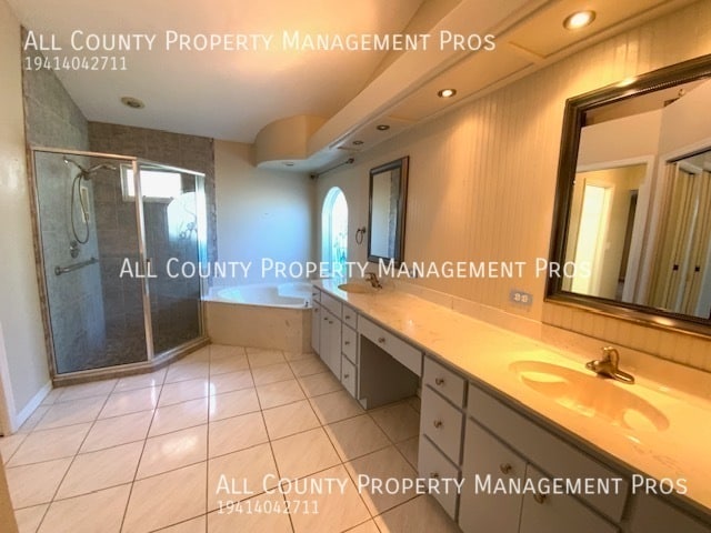 Building Photo - 5521 61st Ln E