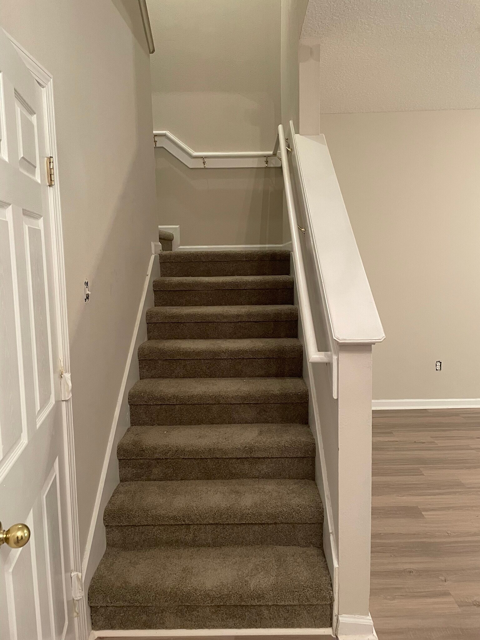 Building Photo - 5260 Collins Rd