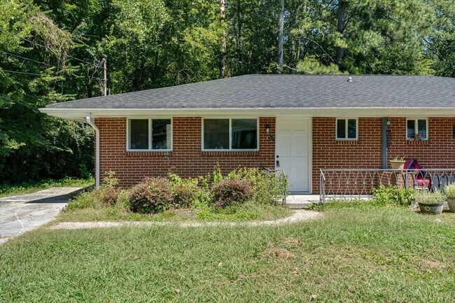 Primary Photo - 5307 Weaver St