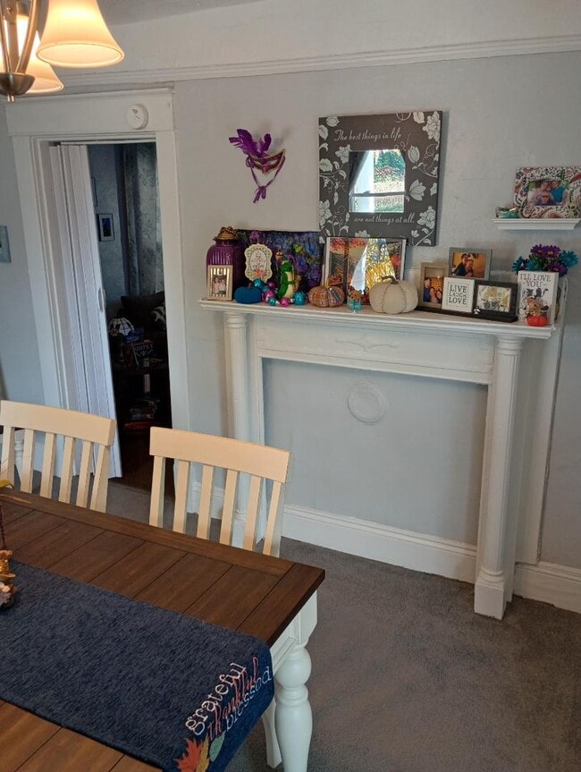 Building Photo - 1214 Garfield Ave