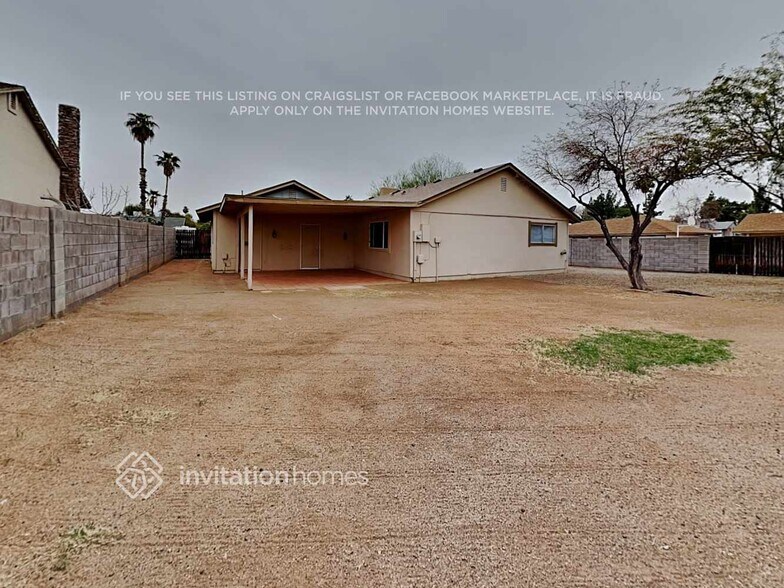 Building Photo - 2386 W Betty Elyse Ln