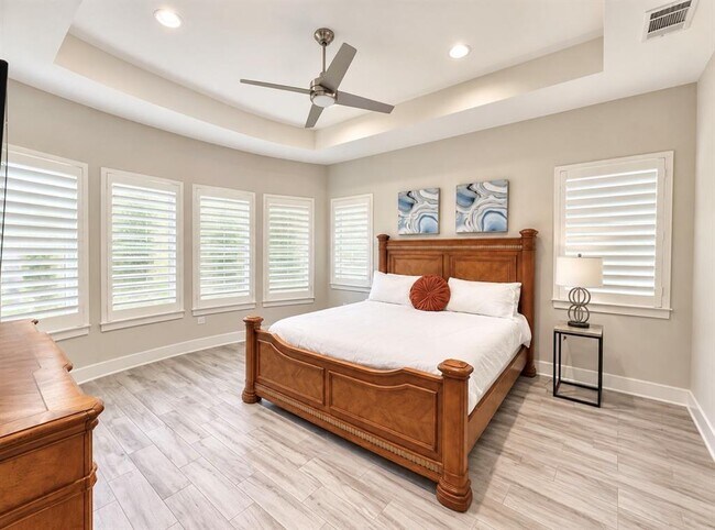 Building Photo - 6504 Trissino Dr