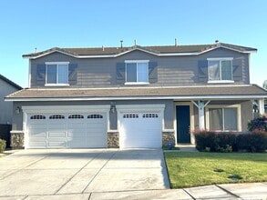 Building Photo - Silver Loop Jurupa Valley, 91752  (5 bed, ...