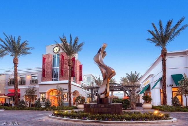 Building Photo - 917 Vegas View Dr