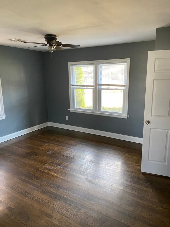 Building Photo - 550 Leesville Rd