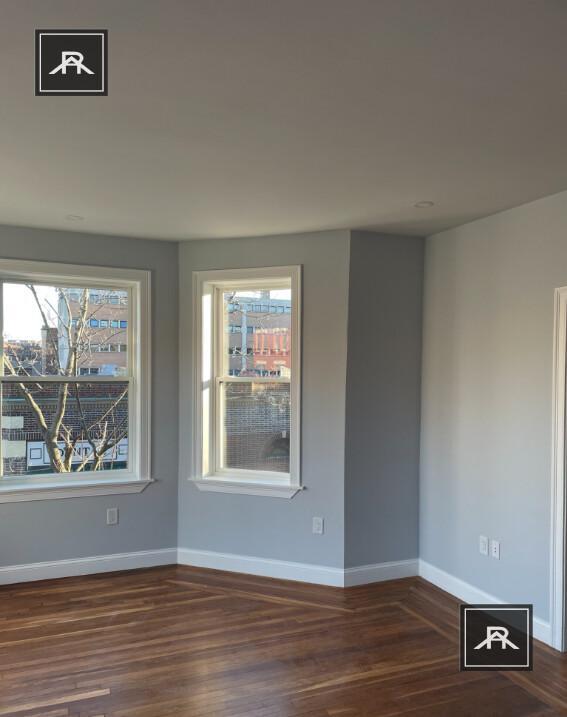 Building Photo - 3 bedroom in Brookline MA 02446