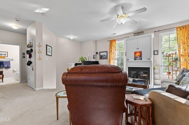 Building Photo - 3523 Kudrow Ln