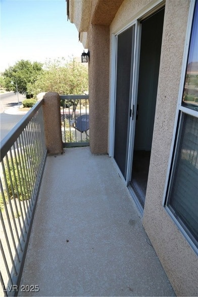 Building Photo - 2505 April Breeze Ln