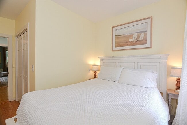 Building Photo - 93 Granite St