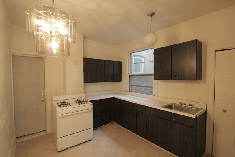Building Photo - 701 Mifflin Ave