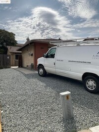 Building Photo - 1713 Springwood Way