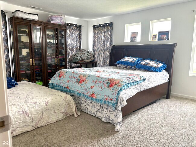 Building Photo - 6120 Medina Spirit Dr