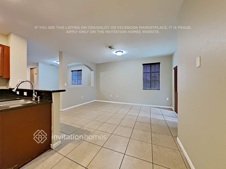 Building Photo - 27407 SW 143rd Ave